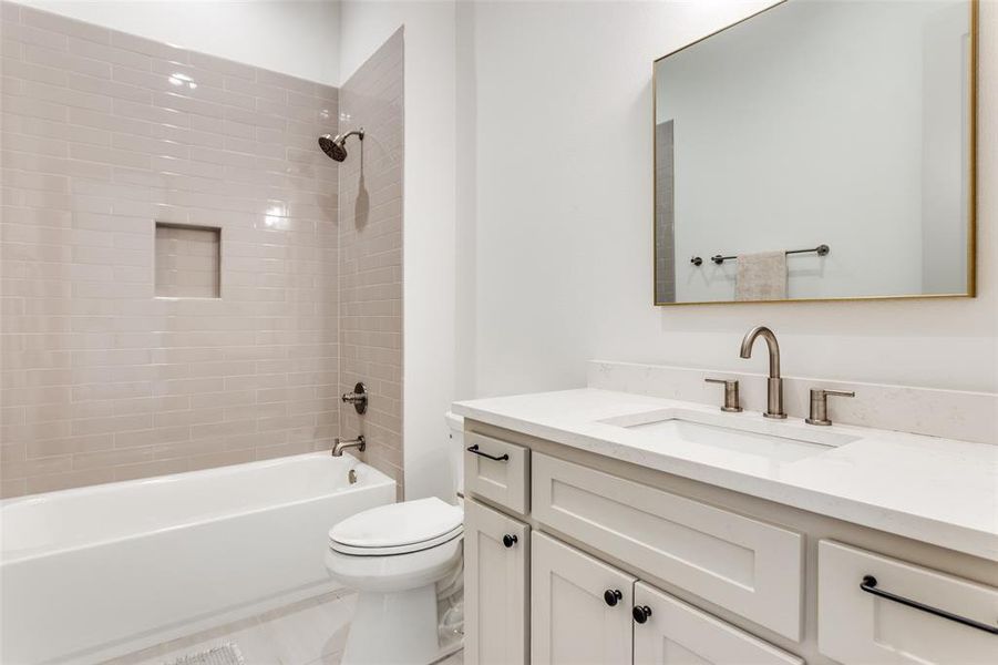 Furnished interior view inside a new home in , Aledo (Image 15).