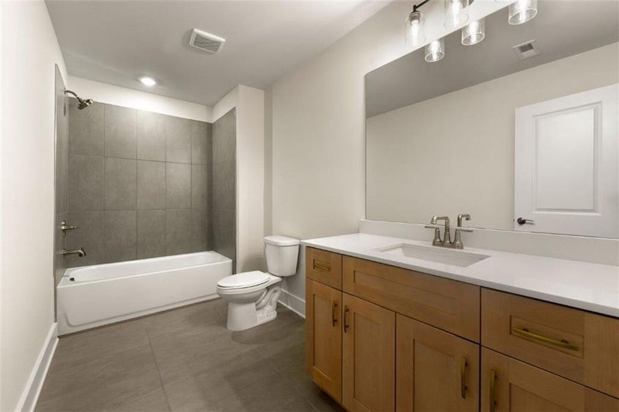 Furnished interior view inside a new home in Steeplechase, Hoschton (Image 16).