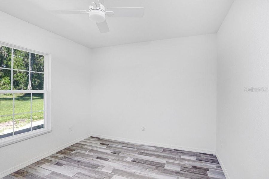 Spacious, unfurnished interior of a new home in , Summerfield (Image 5).
