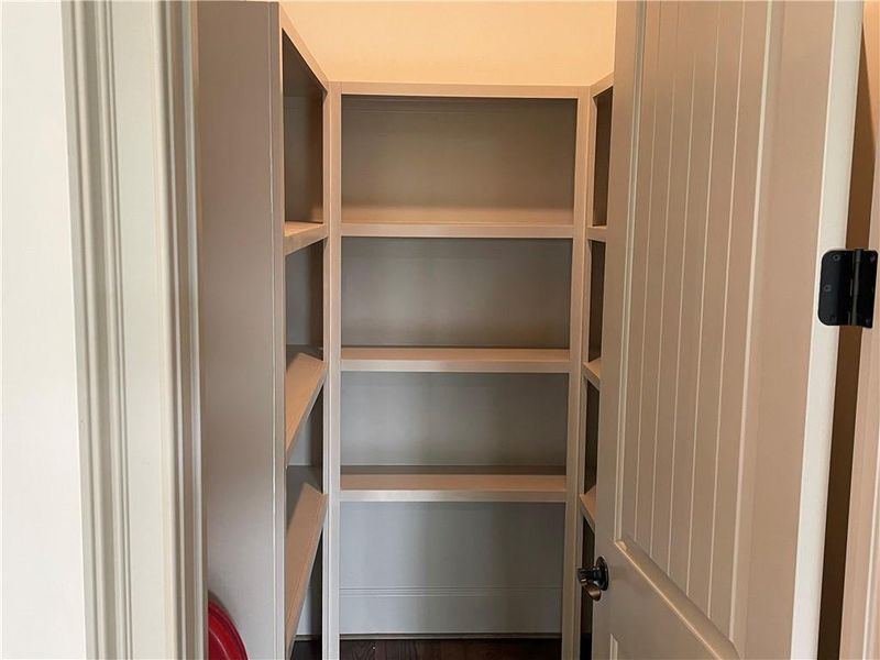 Image 33 of a home in .