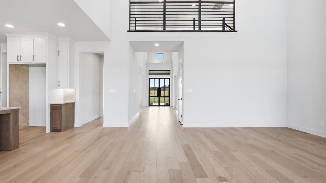 Spacious, unfurnished interior of a new home in Bristol Valley, Heath (Image 15).