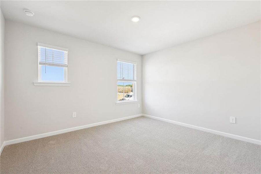 Spacious, unfurnished interior of a new home in Preserve at Mountain Creek, Pendergrass (Image 35).