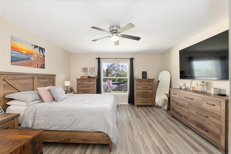 Furnished interior view inside a new home in , Ocala (Image 14).