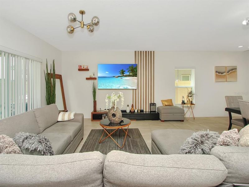 Furnished interior view inside a new home in , Kissimmee (Image 14).