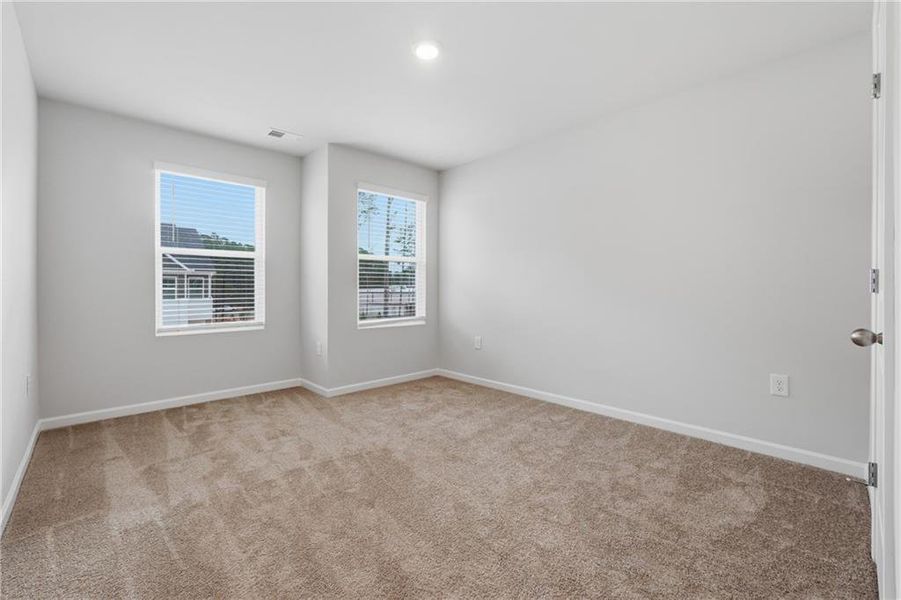 Spacious, unfurnished interior of a new home in Concord Oaks, Powder Springs (Image 15). Spacious, unfurnished interior of a new home in Concord Oaks, Powder Springs (Image 15).