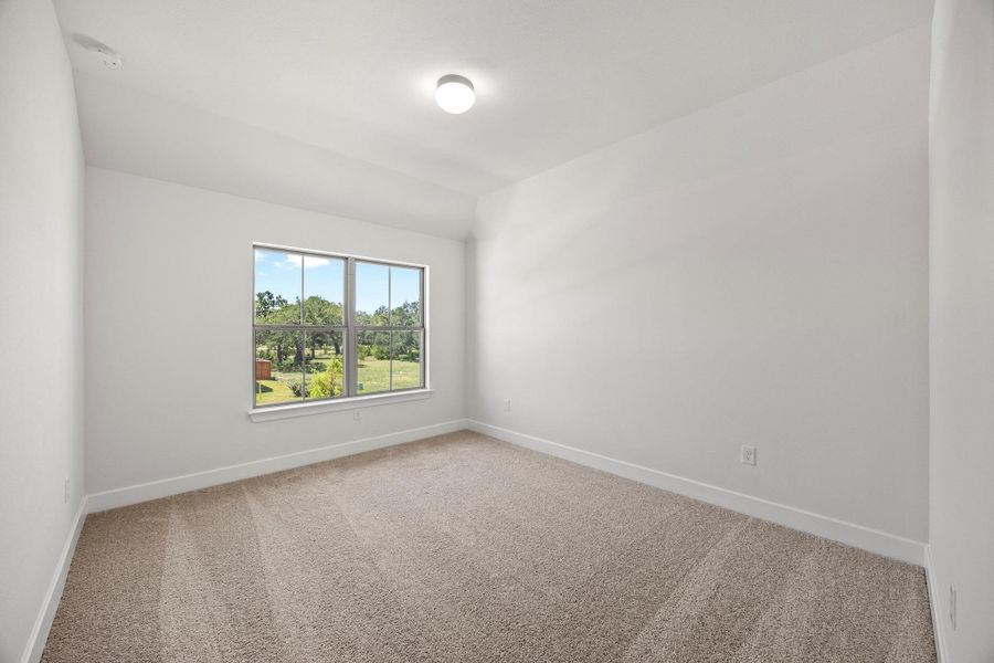 Spacious, unfurnished interior of a new home in Parmer Ranch, Georgetown (Image 26).