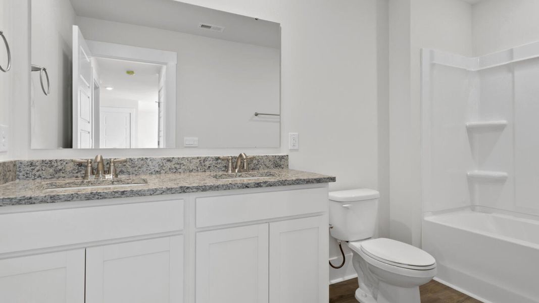 Furnished interior view inside a new home in Rolling Hills, Bolivia (Image 11).