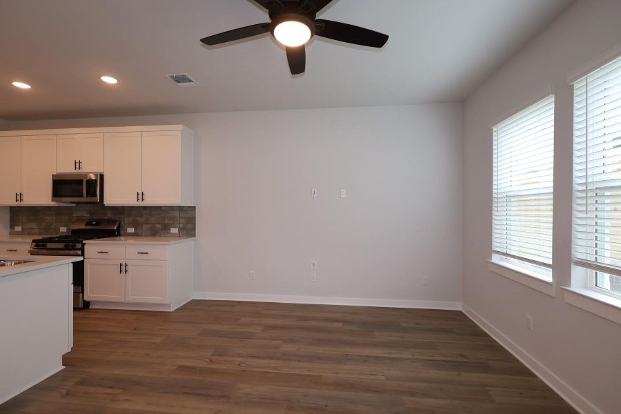 Spacious, unfurnished interior of a new home in Park Central, Georgetown (Image 12).