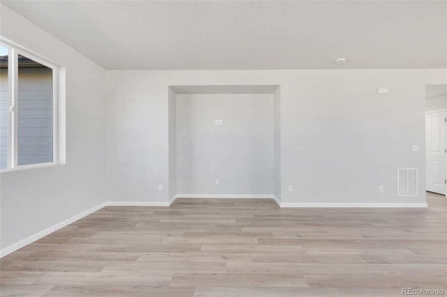 Spacious, unfurnished interior of a new home in Cherry Meadows, Brighton (Image 30).