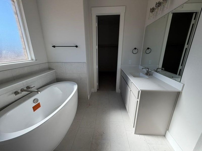 Image 12 of a home in Eagle Ridge Estates.