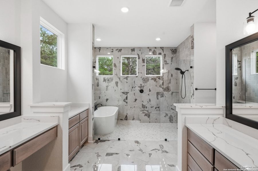 Furnished interior view inside a new home in Caliza Reserve, Boerne (Image 8). Furnished interior view inside a new home in Caliza Reserve, Boerne (Image 8).