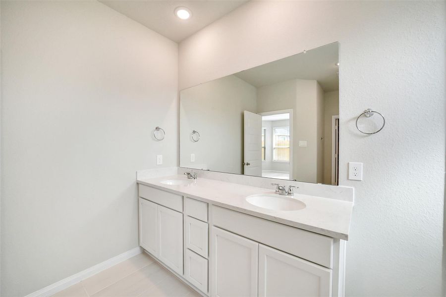 Furnished interior view inside a new home in Anderson Lake, Houston (Image 11).