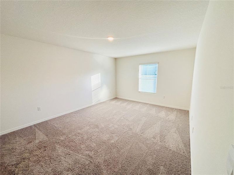 Spacious, unfurnished interior of a new home in Poinciana, Poinciana (Image 21).