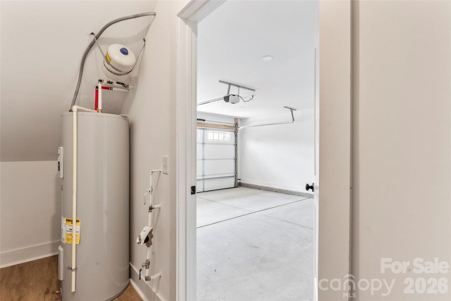 Image 41 of a home in .