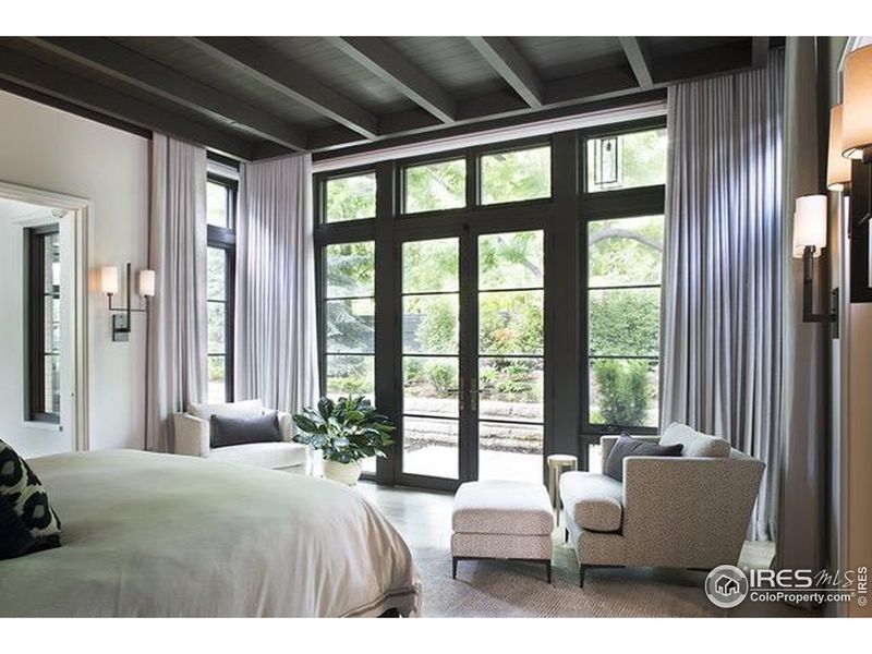 Image 20 of a home in .