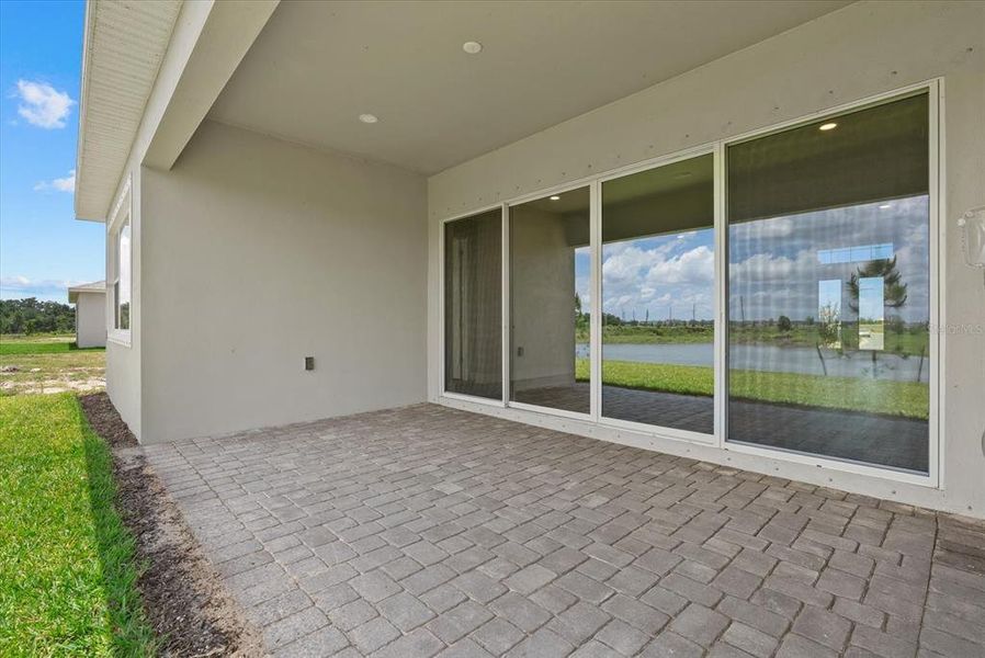 Exterior details and patio area of a home in , Parrish (Image 3).