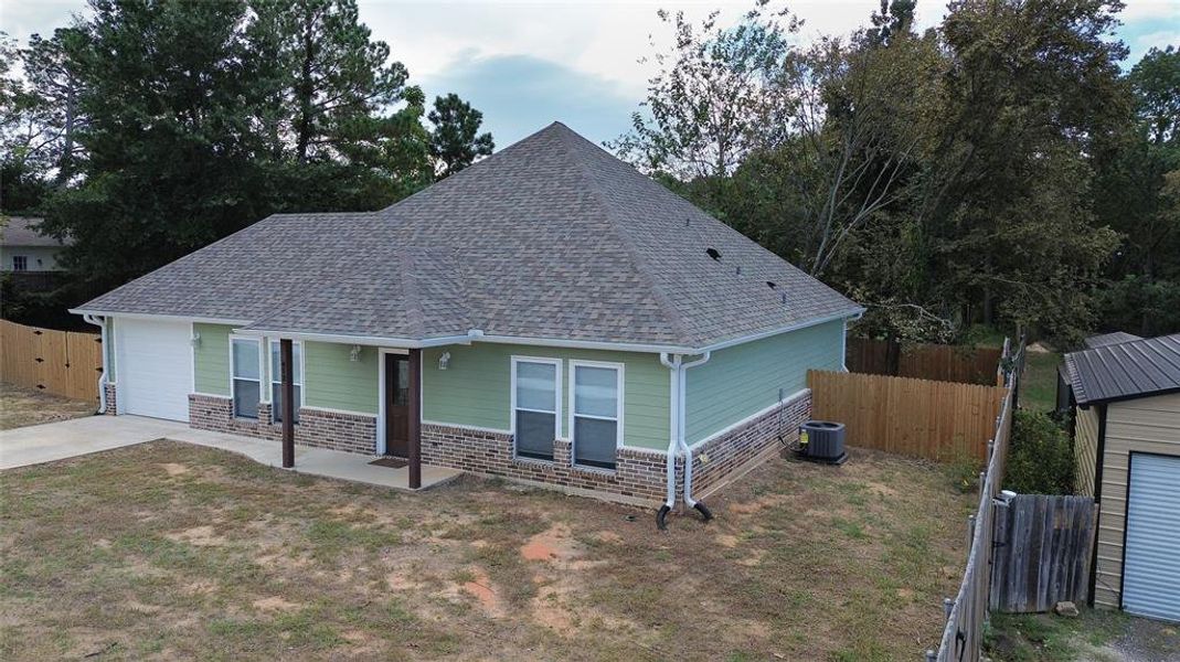 Image 32 of a home in . Image 32 of a home in .