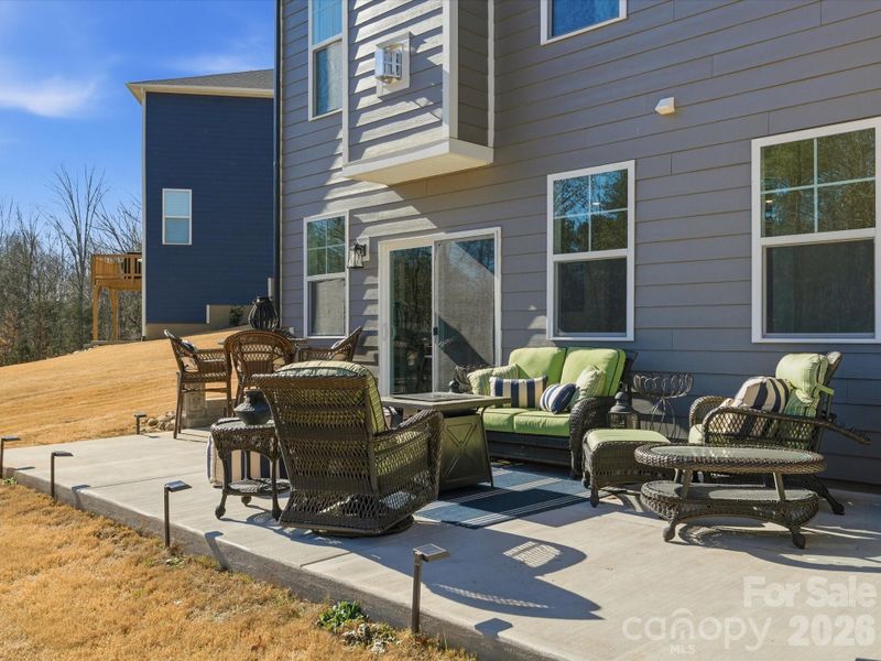Exterior details and patio area of a home in , York (Image 22).