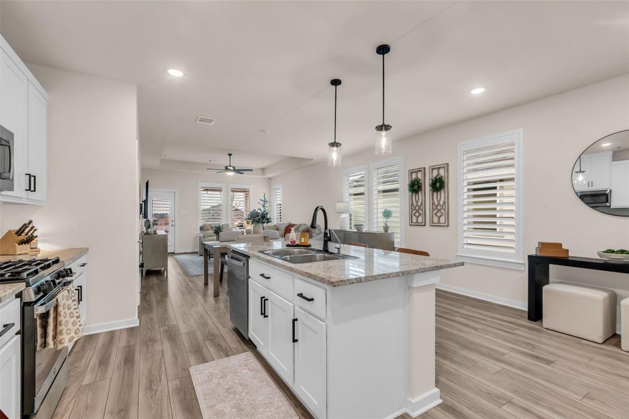 Furnished interior view inside a new home in Westridge Cove 40′, Conroe (Image 8). Furnished interior view inside a new home in Westridge Cove 40′, Conroe (Image 8).