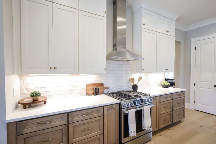 Furnished interior view inside a new home in Faith View, Ooltewah (Image 59).