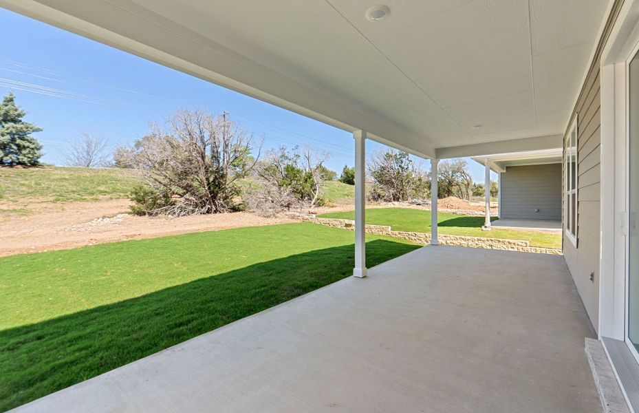 Exterior details and patio area of a home in Sun City Texas, Georgetown (Image 25).