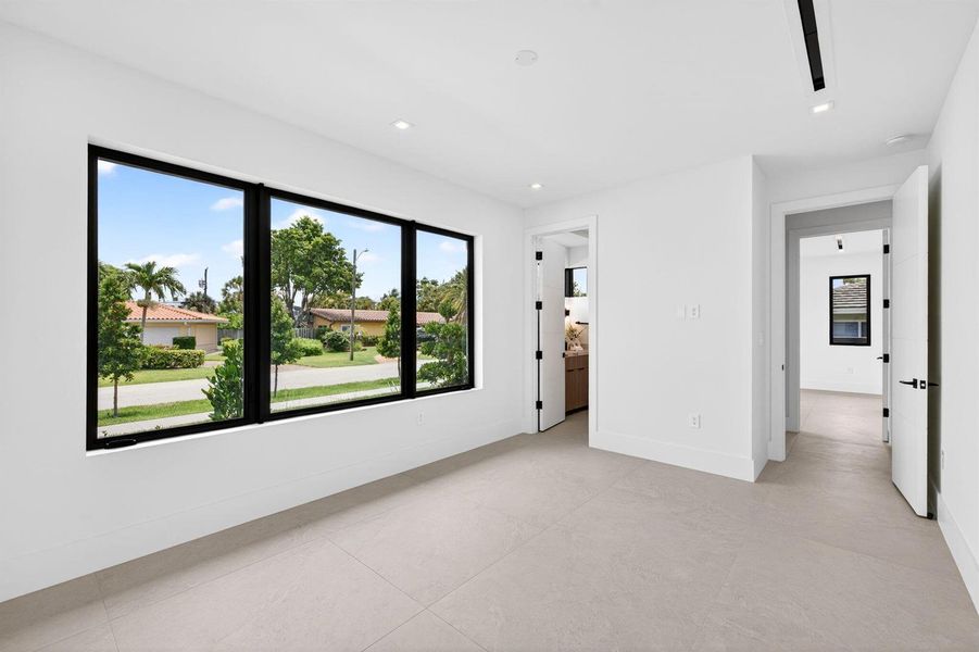 81-web-or-mls-699A4014 2 81-web-or-mls-699A4014 2