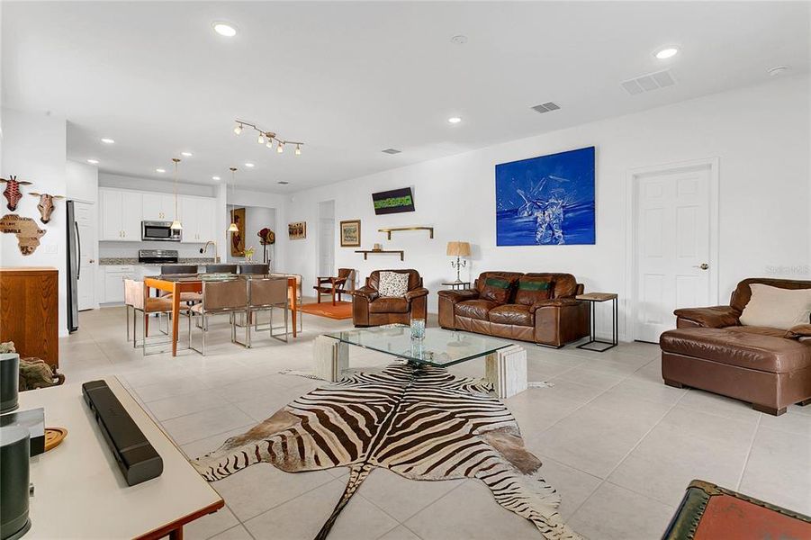 Furnished interior view inside a new home in , Mascotte (Image 12). Furnished interior view inside a new home in , Mascotte (Image 12).