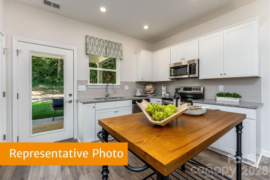 Image 8 of a home in Country Club Village.