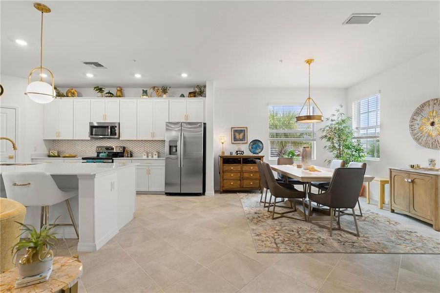 Furnished interior view inside a new home in , Punta Gorda (Image 33).