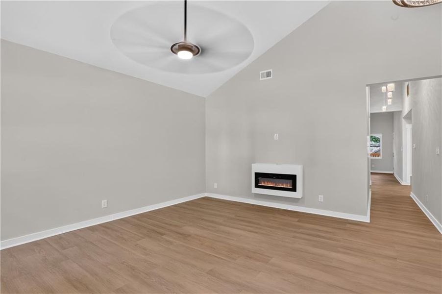 Spacious, unfurnished interior of a new home in , Scottdale (Image 35).