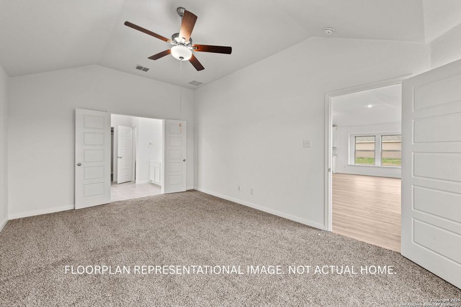 Spacious, unfurnished interior of a new home in Chaparral Ranch, Floresville (Image 15).