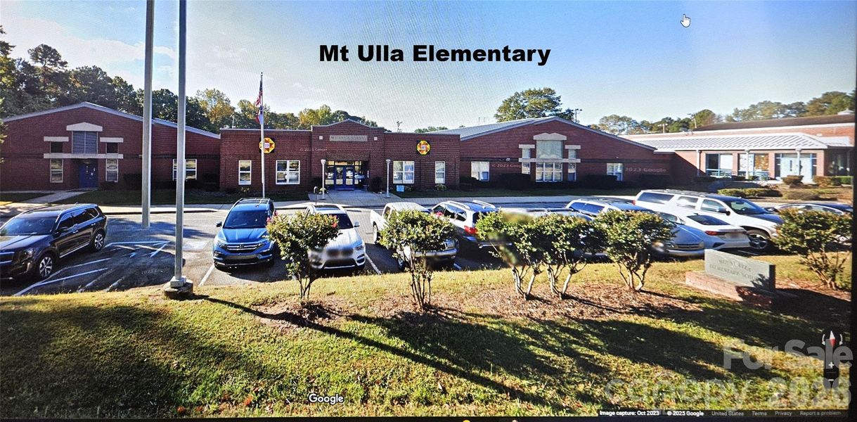 Wonderful small town schools.