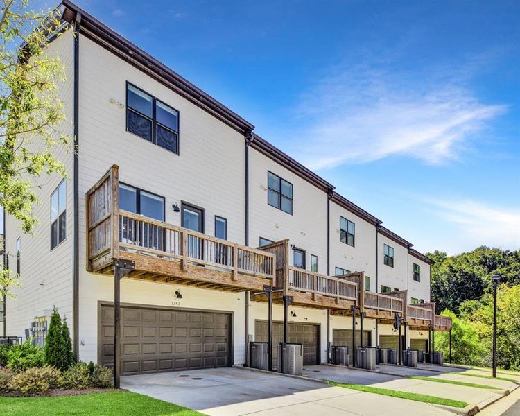 Image 11 of a home in .