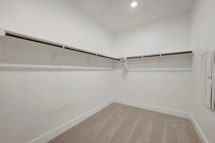 Spacious, unfurnished interior of a new home in LaPrelle, Fort Worth (Image 31).
