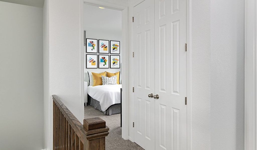 LynwoodDuo-9-SkyviewAtHighPoint Hallway