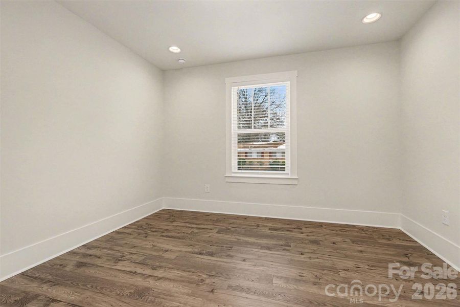 Spacious, unfurnished interior of a new home in , Charlotte (Image 18).