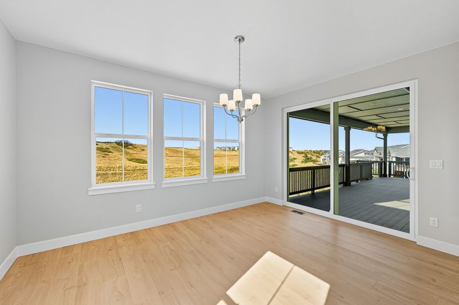 Spacious, unfurnished interior of a new home in Macanta Destination Collection, Castle Rock (Image 15).