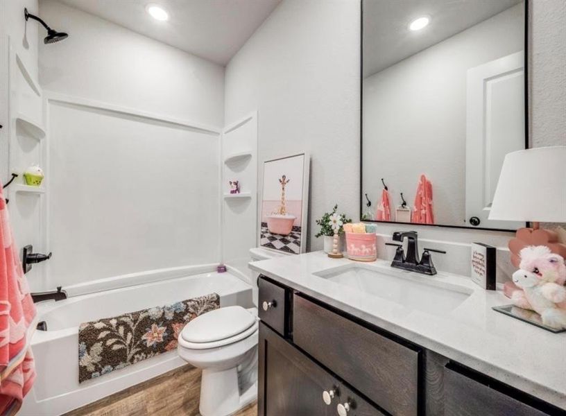 Furnished interior view inside a new home in , Sanger (Image 4).