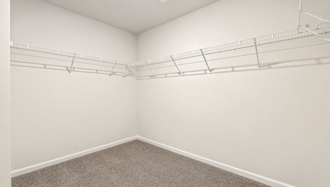 Representative unfurnished interior of a home built from the WILMINGTON by D.R. Horton in Benjamin's Grove, Woodruff (Image 29).