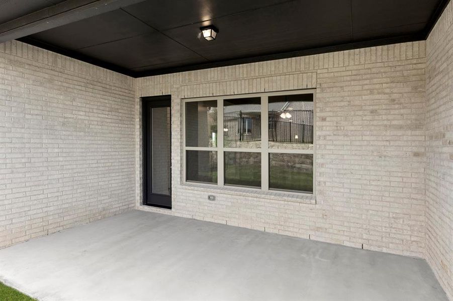 25. 1921 Wishon - Patio 25. 1921 Wishon - Patio