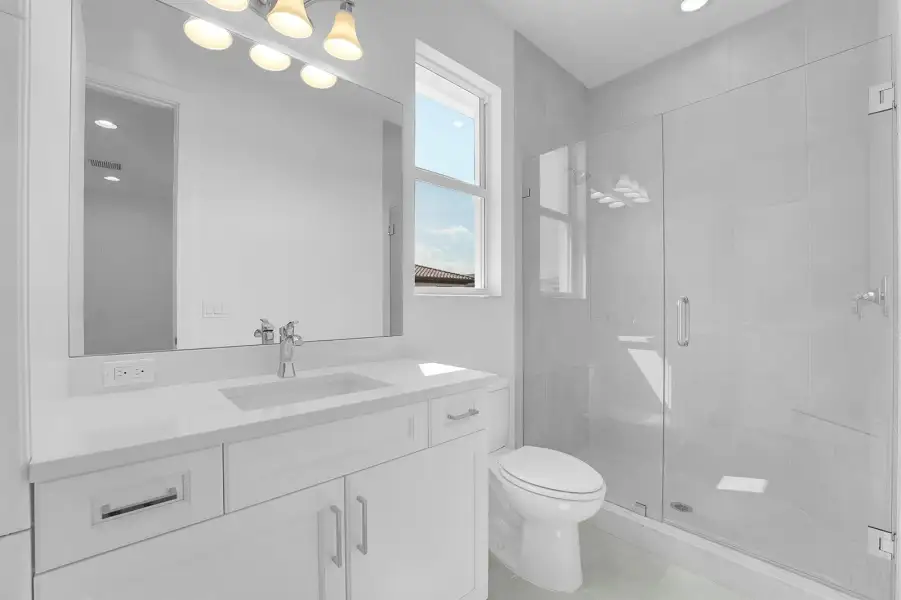 2nd Bathroom