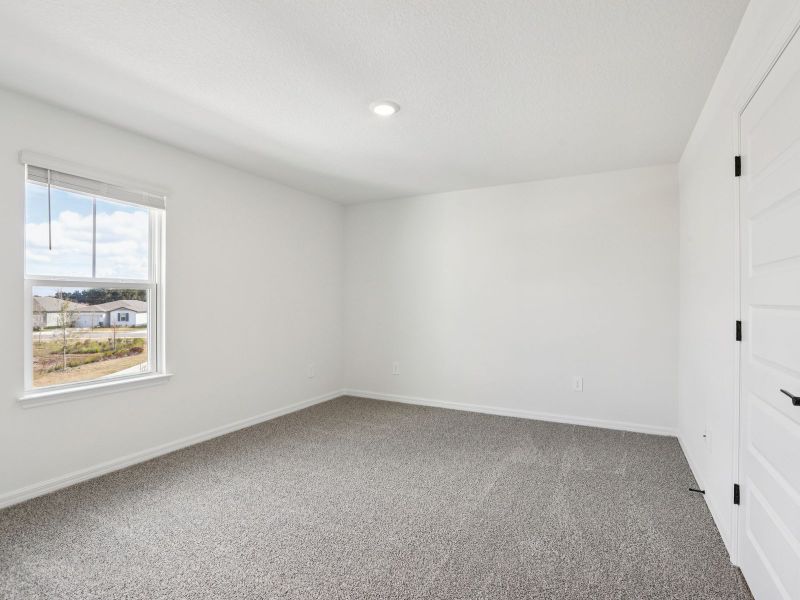 Spacious, unfurnished interior of a new home in Two Rivers - Signature Series, Zephyrhills (Image 22).