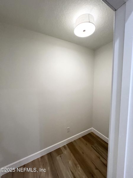 Spacious, unfurnished interior of a new home in , Jacksonville (Image 14).