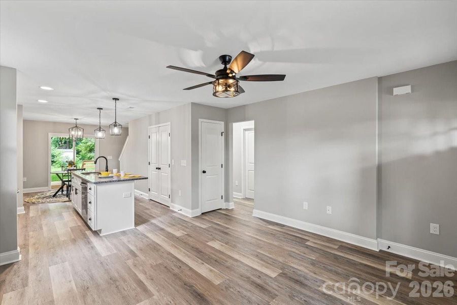 Image 27 of a home in .