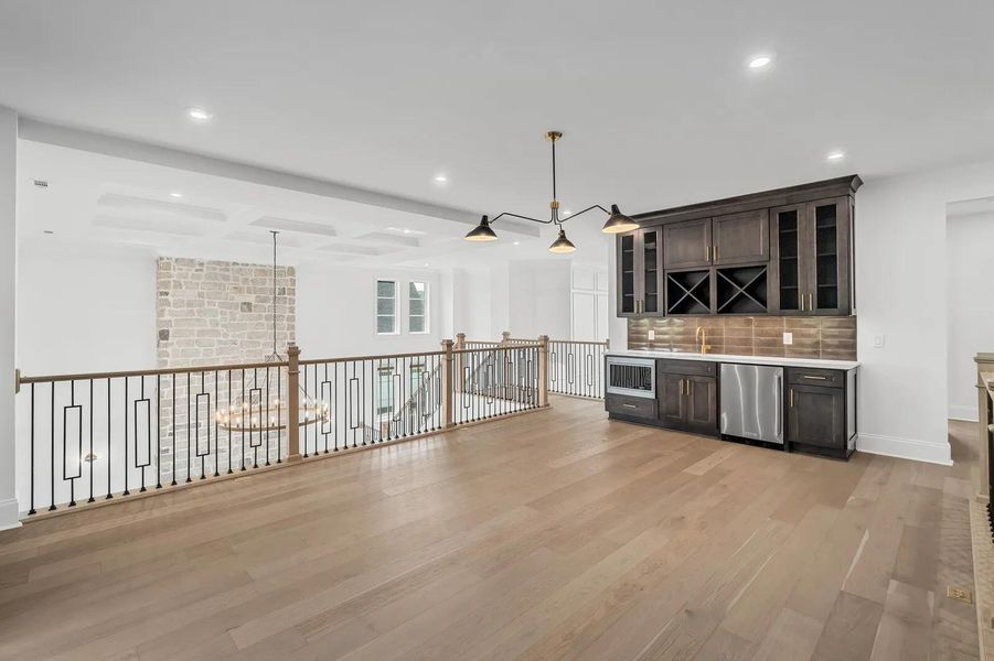 The Wilshire E Gameroom