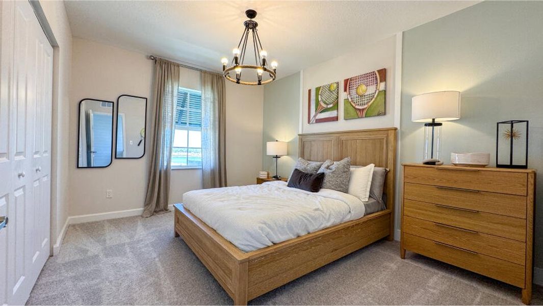 _pic_victoria_bed3_f2_4_30_25[1]