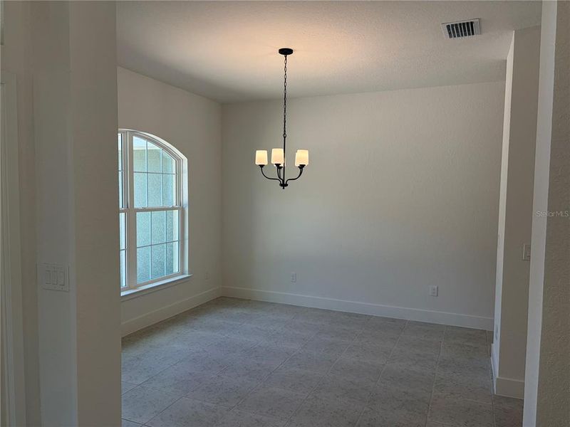 Spacious, unfurnished interior of a new home in , Summerfield (Image 11).