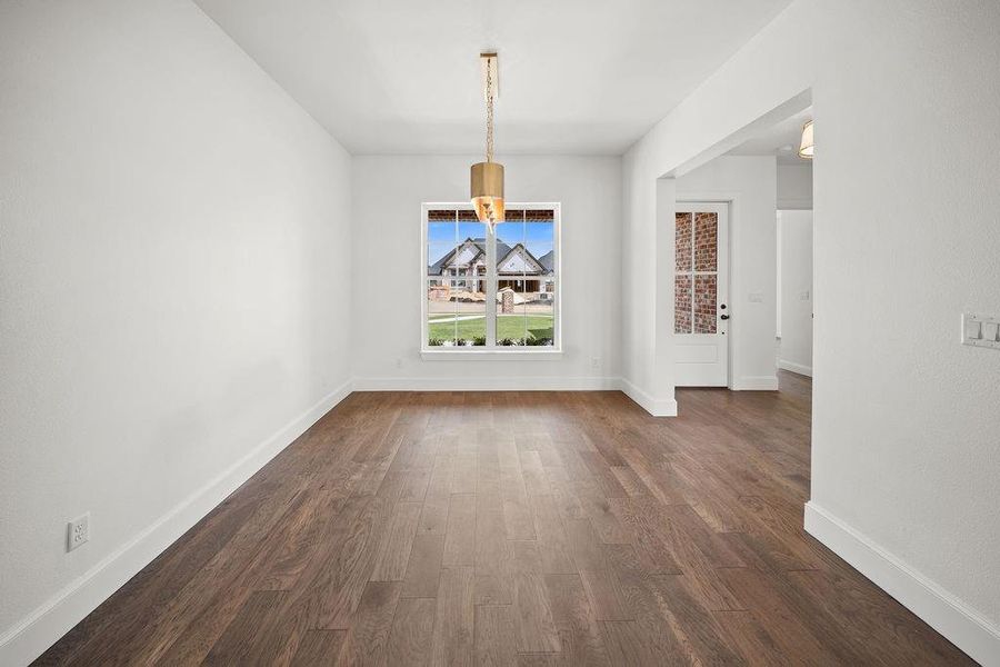 Spacious, unfurnished interior of a new home in , Tyler (Image 17).