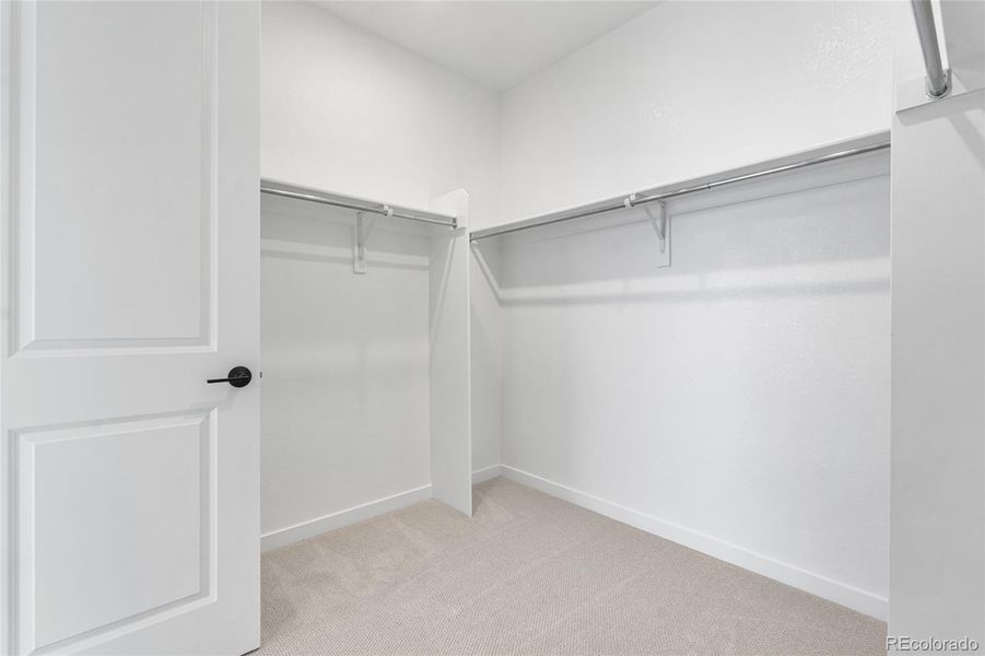 Image 31 of a home in Sterling Ranch.