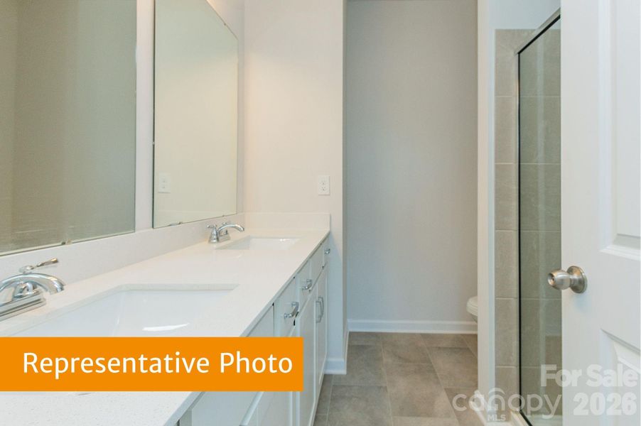 Rutledge Primary Bath